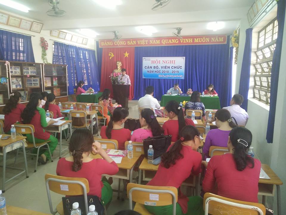 43108034_1893456460962551_5728344474203979776_n