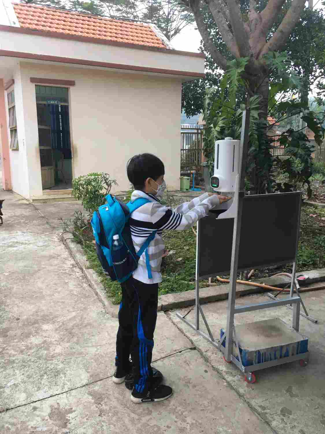 f79878e46939a367fa28