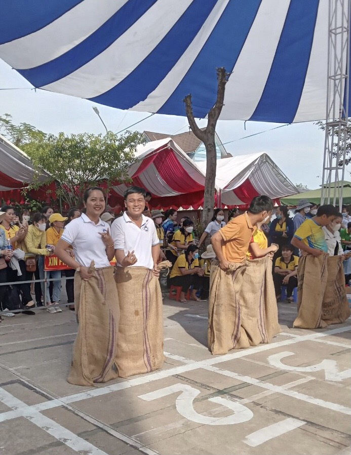 e48fb6d0a02d66733f3c