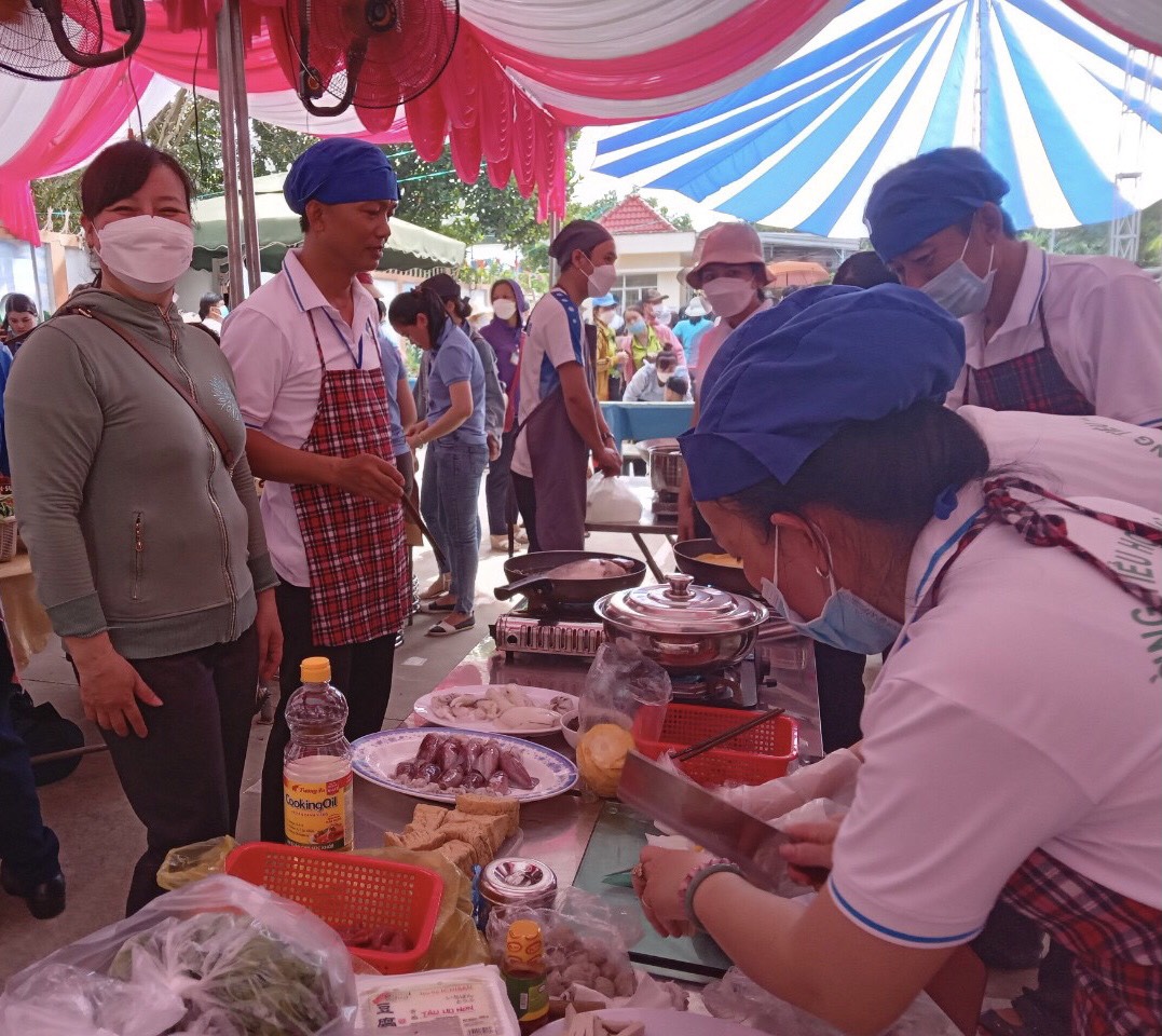 fa77dd6dca900cce5581