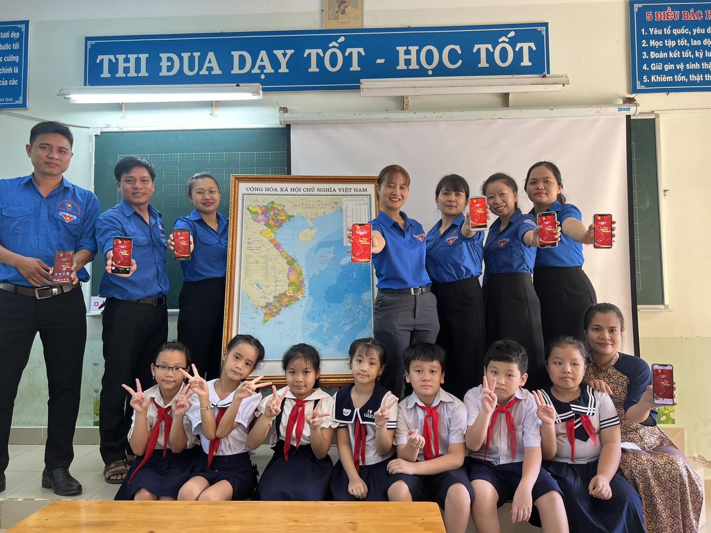 414995999_341730265412837_707970656798106933_n