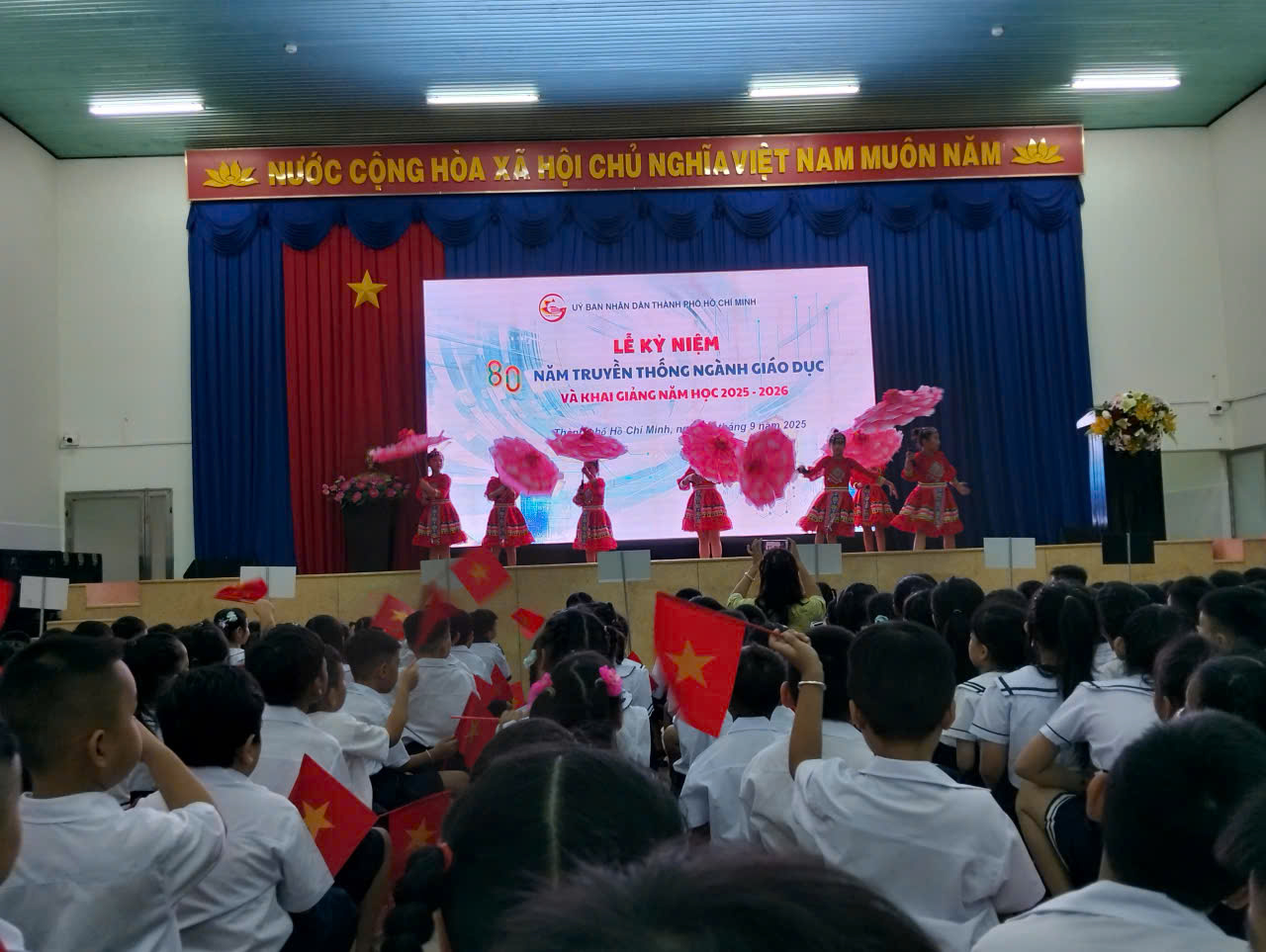 z7045066975817_0c17edb13778a84f16a1dbcc8c9f6f97